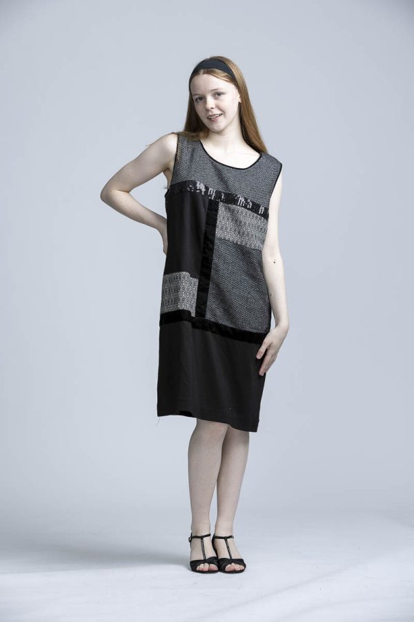 Black dress with checkerboard pattern - Image 2