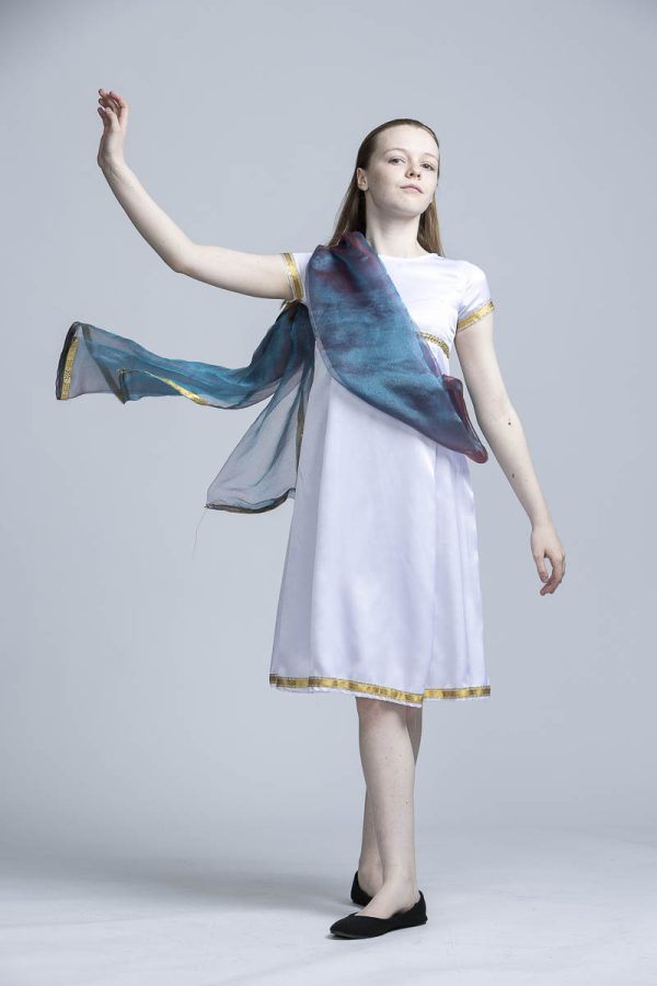 Greek Goddess with blue sash - Image 4