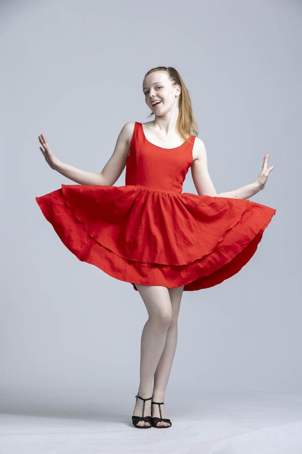 Short red dress - Image 2