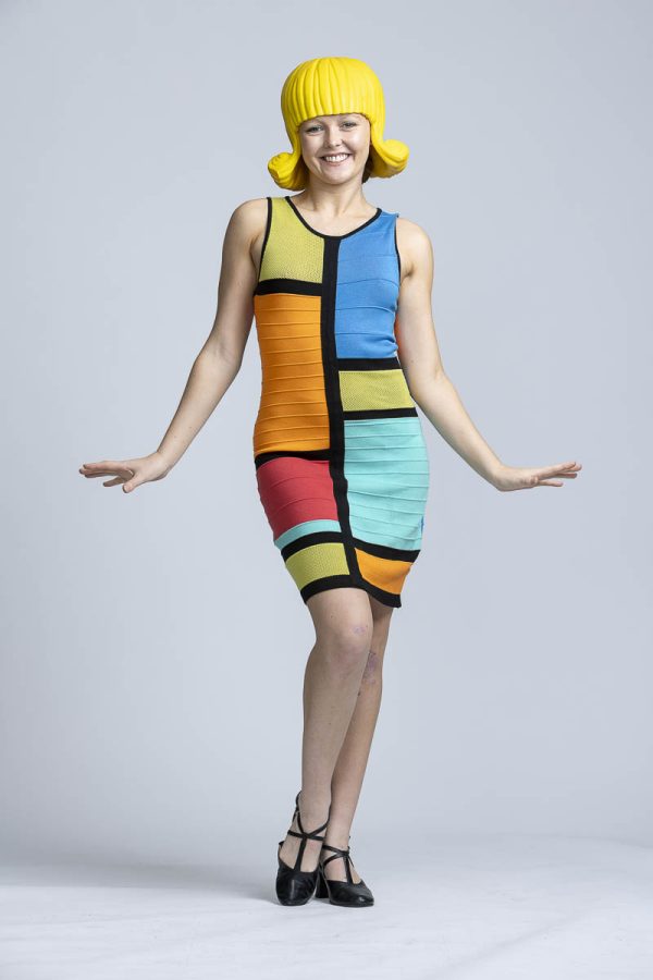 Vibrant 60s dress with yellow wig - Image 4