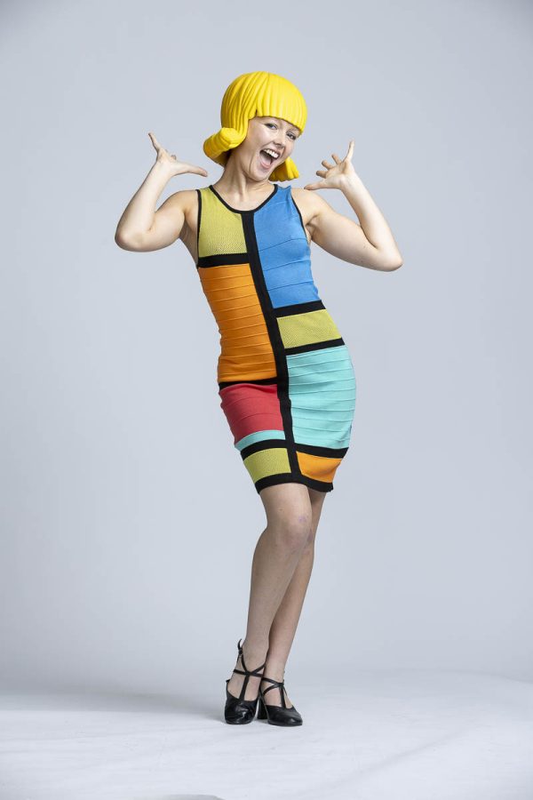 Vibrant 60s dress with yellow wig - Image 5